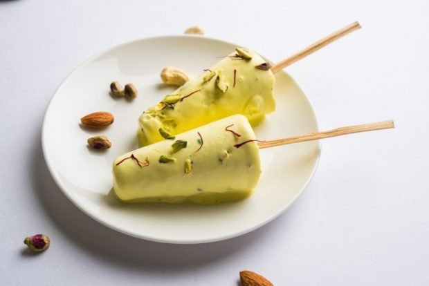 Indyjskie lody Kulfi