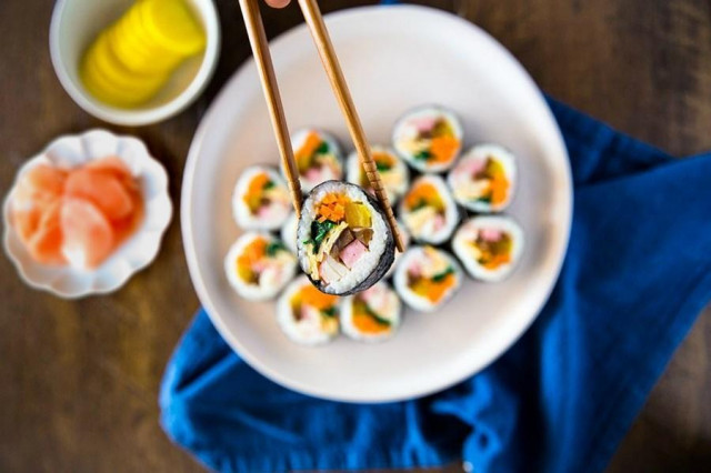 Kimbap przepis ze zdjęciami krok po kroku