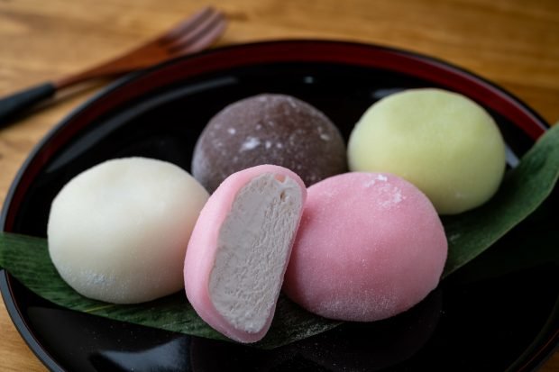 Japoński deser mochi