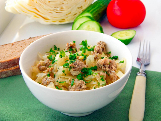 Kapusta z mięsem mielonym w multicookerze przepis ze zdjęciami krok po kroku