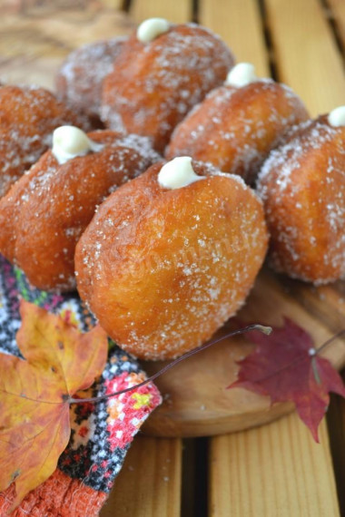 Pączki z kremem budyniowym przepis ze zdjęciami krok po kroku