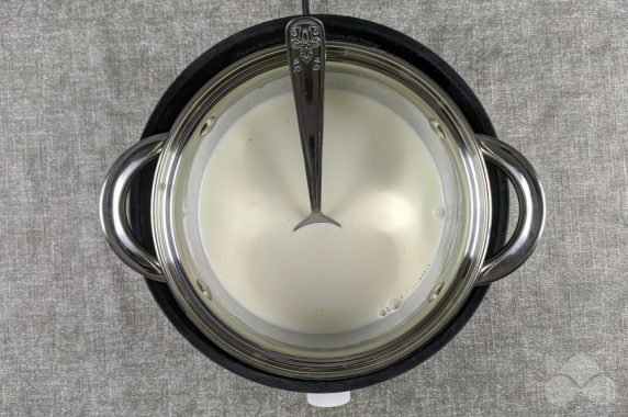 Panna Cotta bez cukru: zdjęcie przygotowania przepisu, krok 5 Panna Cotta bez cukru: zdjęcie przygotowania przepisu, krok 5