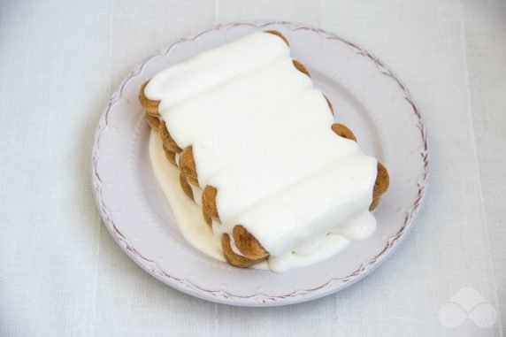 Tiramisu ze śmietaną i mascarpone: zdjęcie przygotowania przepisu, krok 6 Tiramisu ze śmietaną i mascarpone: zdjęcie przygotowania przepisu, krok 6