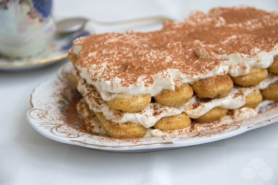 Tiramisu ze śmietaną: zdjęcie przygotowania przepisu, krok 6 Tiramisu ze śmietaną: zdjęcie przygotowania przepisu, krok 6
