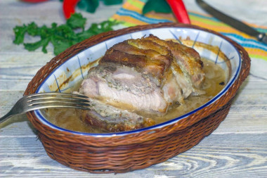 Wieprzowina w piwie z piekarnika przepis ze zdjęciami krok po kroku i wideo