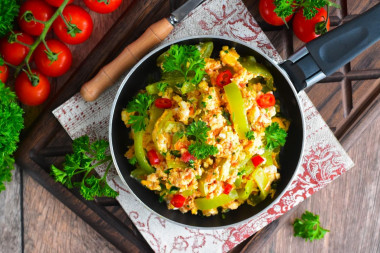 Menemen – turecki omlet przepis ze zdjęciami krok po kroku i wideo