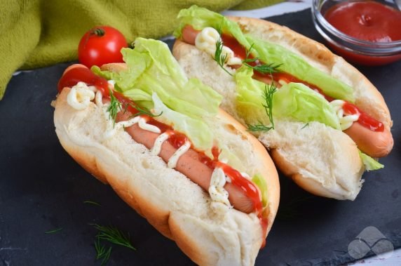 Klasyczny hot dog bez musztardy: zdjęcie przygotowania przepisu, krok 3