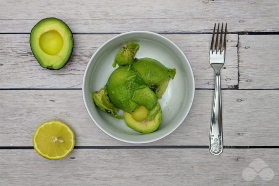 Klasyczne guacamole z awokado: zdjęcie przygotowania przepisu, krok 4