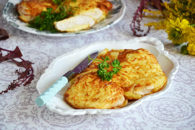 Filet z kurczaka w serowym cieście z patelni przepis ze zdjęciami krok po kroku i wideo