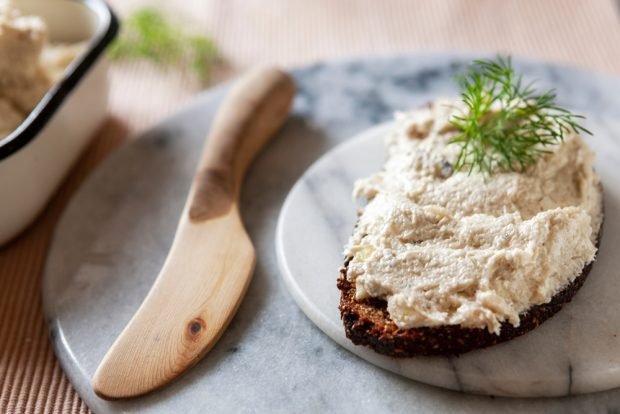 Forszmak z masłem-prosty i smaczny przepis, jak gotować krok po kroku