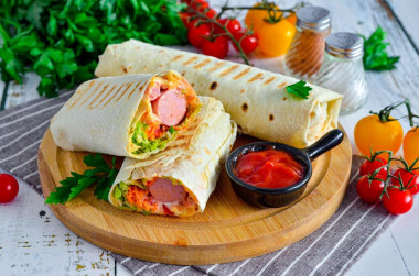 Hot dog w lawaszu przepis ze zdjęciami krok po kroku i wideo
