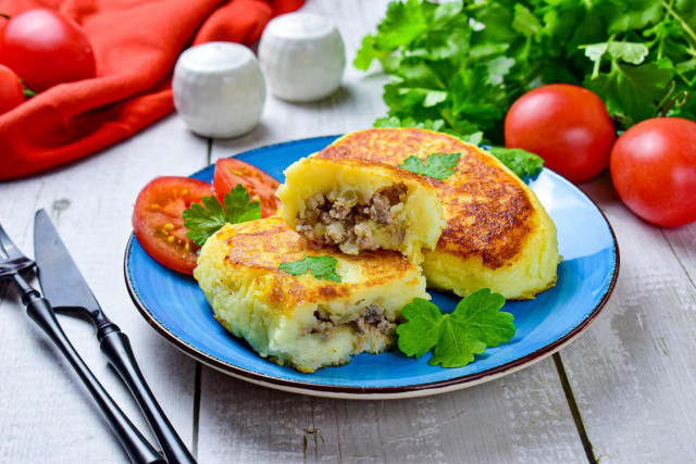 Pierożki z puree ziemniaczanego z patelni przepis ze zdjęciami krok po kroku