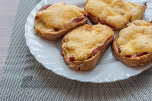 Kanapki z serem w piekarniku-prosty i pyszny przepis na gotowanie krok po kroku