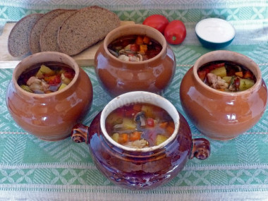 Zupa w garnuszkach z piekarnika przepis ze zdjęciami krok po kroku
