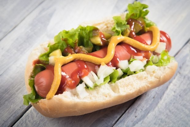 Szybki hot dog z warzywami i ziołami-prosty i pyszny przepis, jak gotować krok po kroku