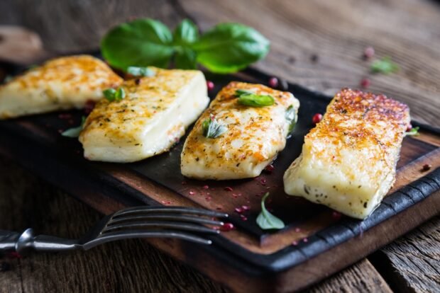 Smażony ser halloumi