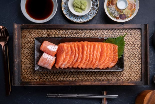 Sashimi z pstrąga-prosty i pyszny przepis, jak gotować krok po kroku