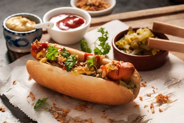 Amerykański hot dog-prosty i pyszny przepis, jak gotować krok po kroku