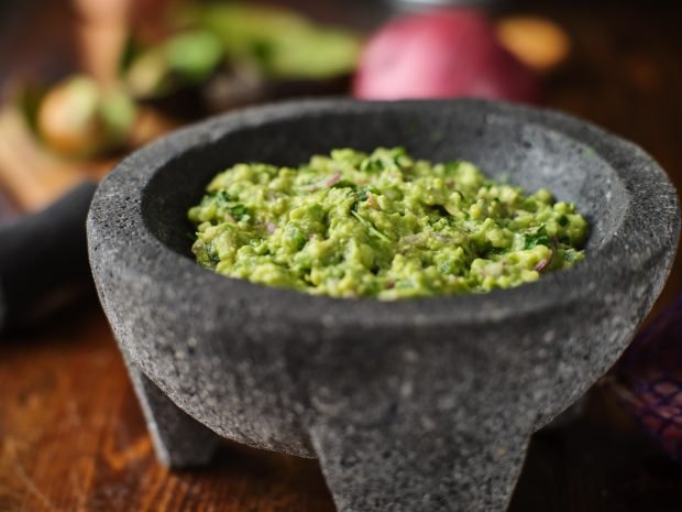 Klasyczny guacamole-prosty i pyszny przepis, jak zrobić krok po kroku