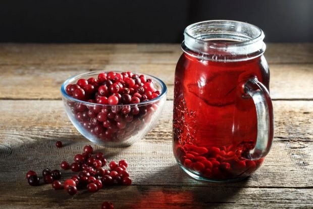 Kompot z mrożonej żurawiny-prosty i pyszny przepis, jak gotować krok po kroku