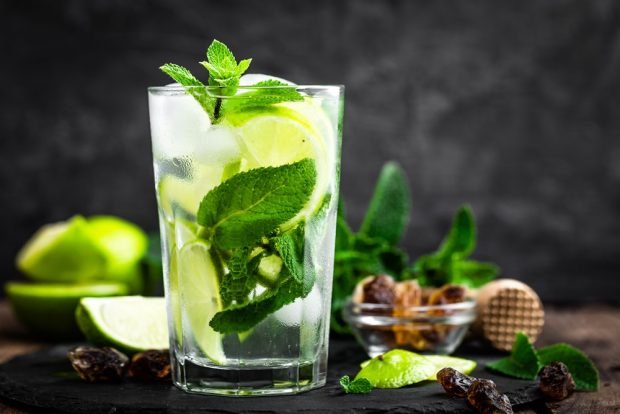 Lemoniada Mojito-prosty i pyszny przepis, jak gotować krok po kroku