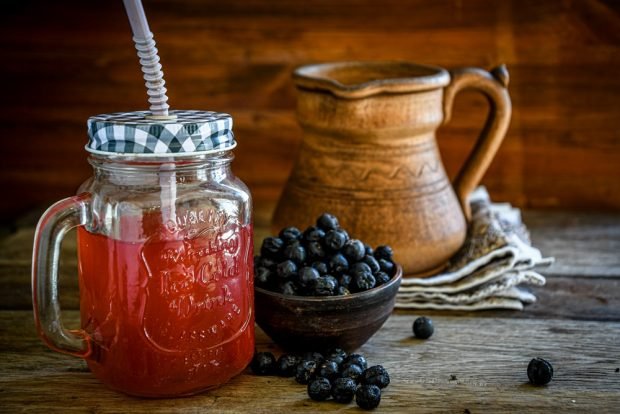 Kwas jarzębinowy-prosty i pyszny przepis na gotowanie krok po kroku