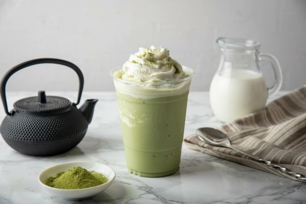 Matcha Frappe-prosty i pyszny przepis, jak zrobić krok po kroku