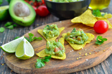 Klasyczny sos guacamole przepis ze zdjęciami krok po kroku i wideo