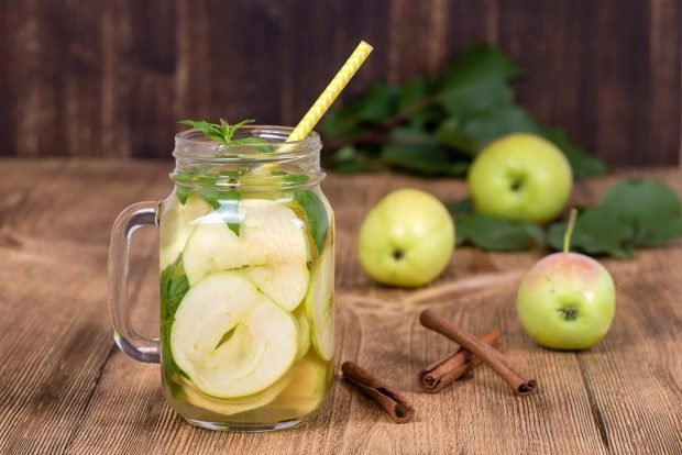 Lemoniada jabłkowa-prosty i pyszny przepis, jak gotować krok po kroku