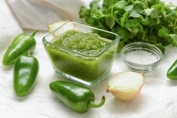 Zielony sos salsa-prosty i pyszny przepis, jak gotować krok po kroku