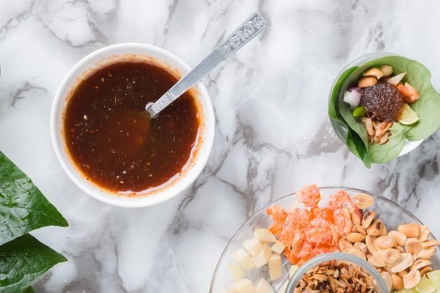 Azjatycki sos sałatkowy-prosty i pyszny przepis, jak gotować krok po kroku