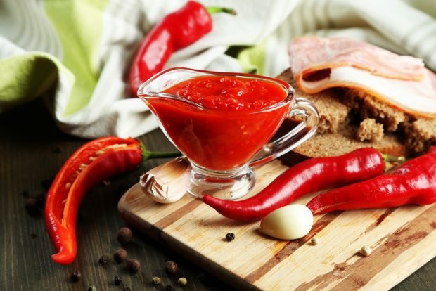 Pikantny sos pomidorowy-prosty i pyszny przepis, jak zrobić krok po kroku