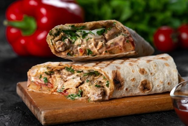 Arabski SOS shawarma-prosty i pyszny przepis, jak gotować krok po kroku