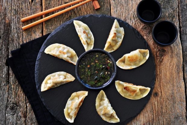 Sos do chińskich pierogów-prosty i smaczny przepis, jak gotować krok po kroku