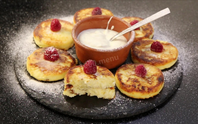 Racuchy twarogowe bez glutenu (bez mąki i kaszy manny) przepis ze zdjęciami krok po kroku i wideo