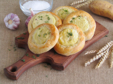Szanieżki z ziemniakami (szangi) z piekarnika przepis ze zdjęciami krok po kroku