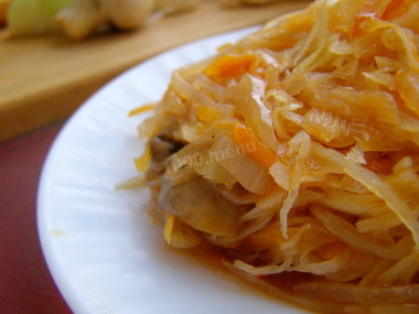Kapusta z grzybami w multicookerze przepis ze zdjęciami krok po kroku