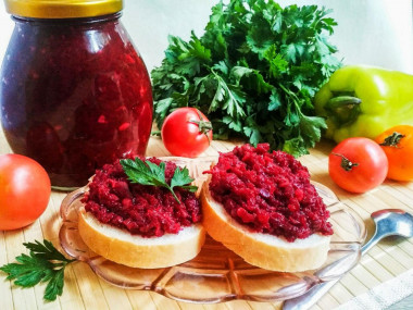 Adżika z buraków na zimę przepis ze zdjęciami krok po kroku