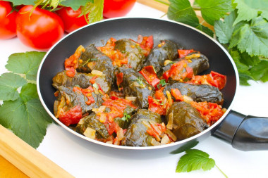 Dolma w sosie pomidorowym przepis ze zdjęciami krok po kroku