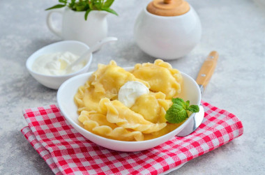 Klasyczne pierogi z twarogiem przepis ze zdjęciami krok po kroku i wideo