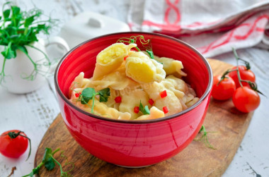 Pierogi z ziemniakami na cieście parzonym wrzątkiem przepis ze zdjęciami krok po kroku i wideo