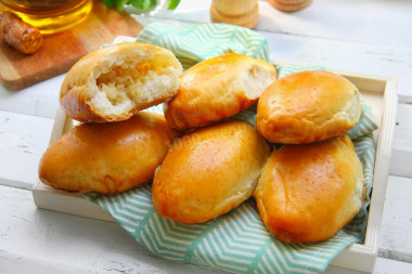 Pierożki drożdżowe z kapustą z piekarnika przepis ze zdjęciami krok po kroku i wideo