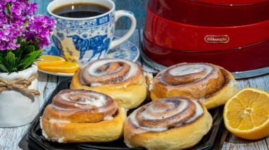 Bułeczki Cinnabon bez serka przepis ze zdjęciami krok po kroku i wideo
