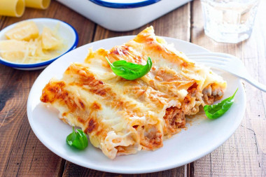 Cannelloni z mięsem mielonym z piekarnika przepis ze zdjęciami krok po kroku i wideo