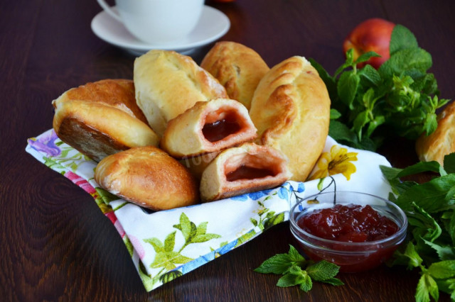 Pierożki z powidłami z piekarnika przepis ze zdjęciami krok po kroku i wideo