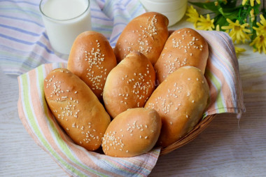 Pierożki z mięsem mielonym z ciasta drożdżowego w piekarniku przepis ze zdjęciami krok po kroku i wideo