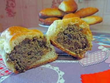 Pierożki z wątróbką z piekarnika przepis ze zdjęciami krok po kroku i wideo