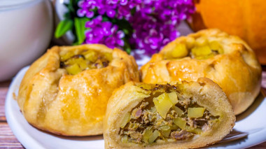Pierożki z mięsem mielonym i ziemniakami z piekarnika przepis ze zdjęciami krok po kroku i wideo