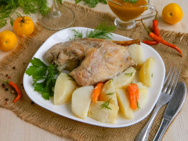 Królik pieczony w sosie śmietanowym z warzywami z piekarnika przepis ze zdjęciami krok po kroku i wideo