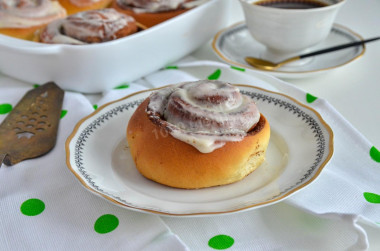 Bułeczki Cinnabon z cynamonem przepis ze zdjęciami krok po kroku i wideo